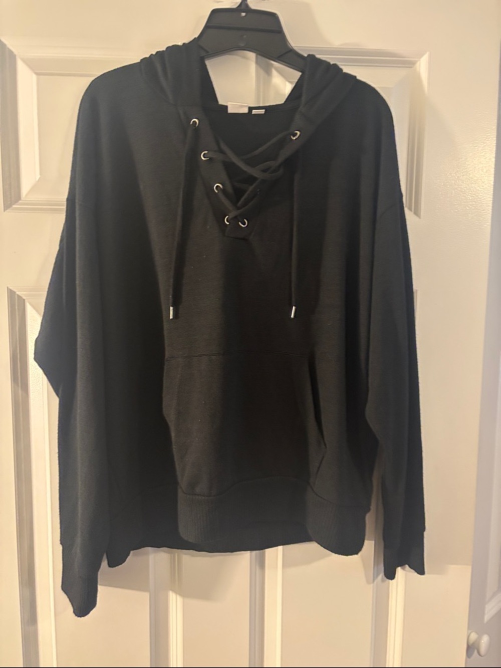 Gap women’s black Lace-Up Hoodie sweater size medium